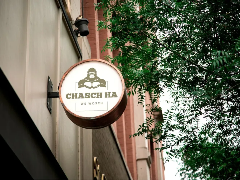 Leuchtschild mit chasch ha Logo